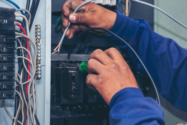 Best Circuit Breaker Repair  in Upper Grand Lagoon, FL